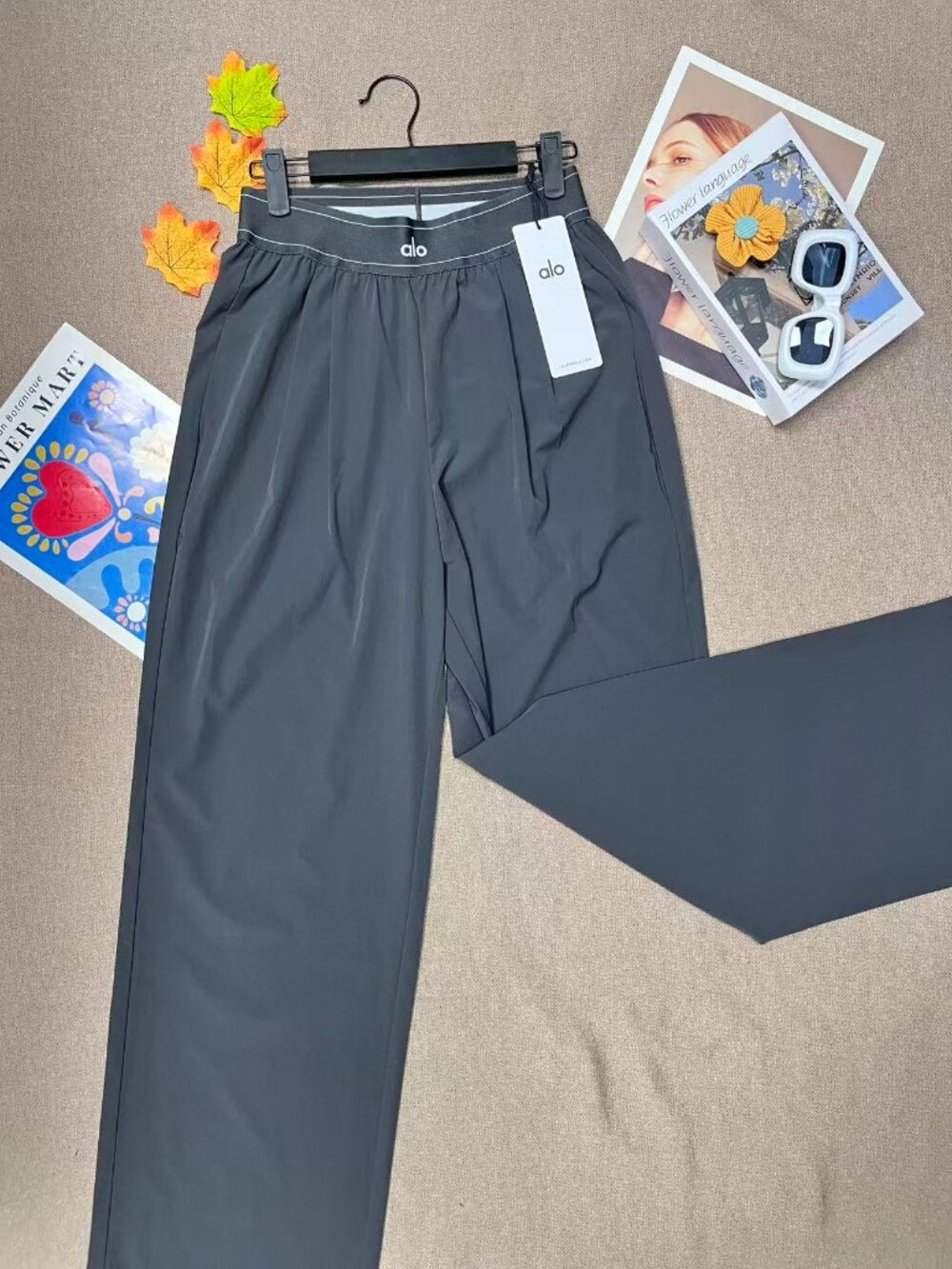 🥾ALO Yoga Suit Up Trouser Dark Grey (Regular)🧱 - Picture 2 of 8